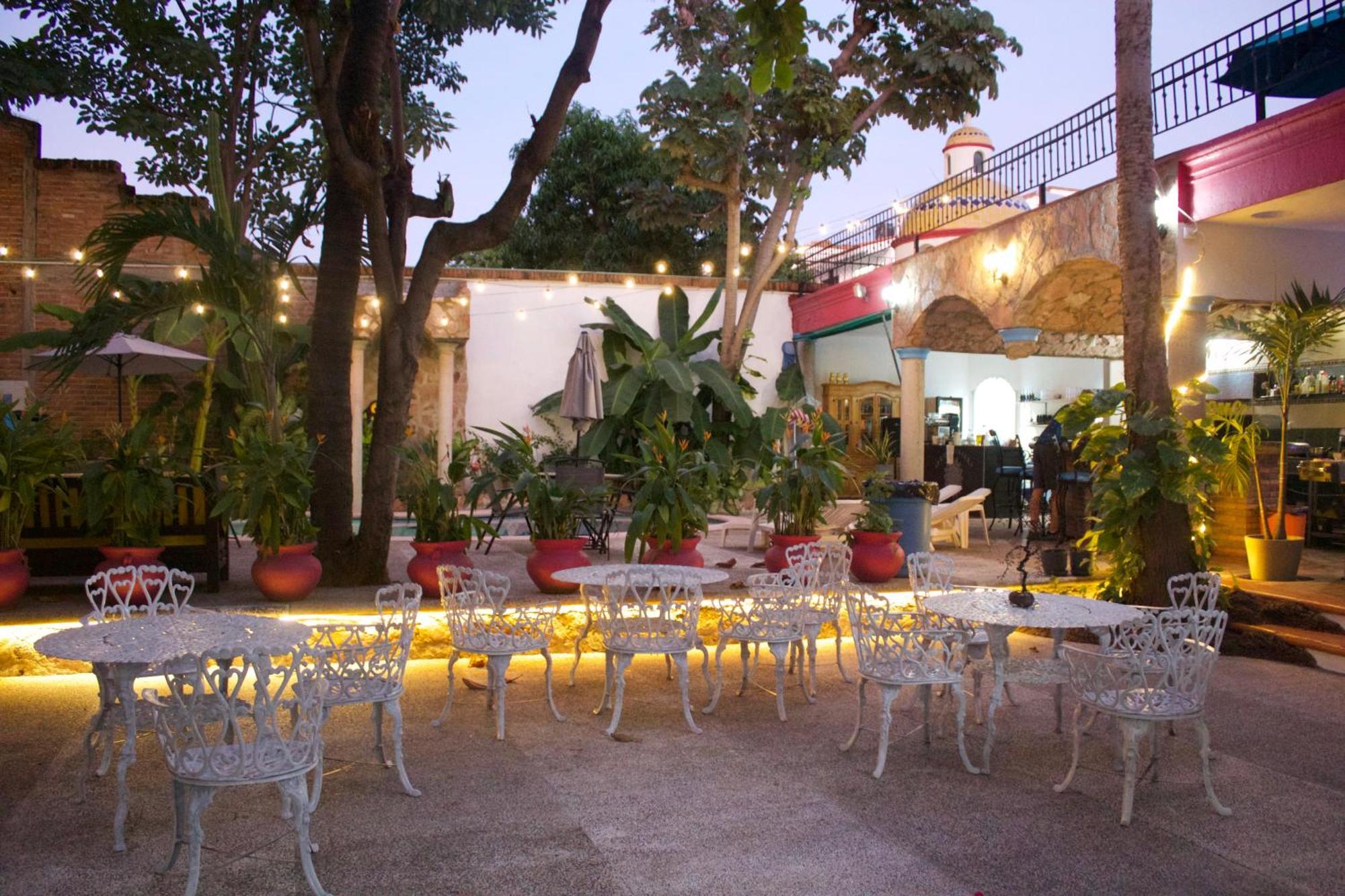 Boutique Hotel & Suites Hacienda Lord Twigg Puerto Vallarta Exterior photo