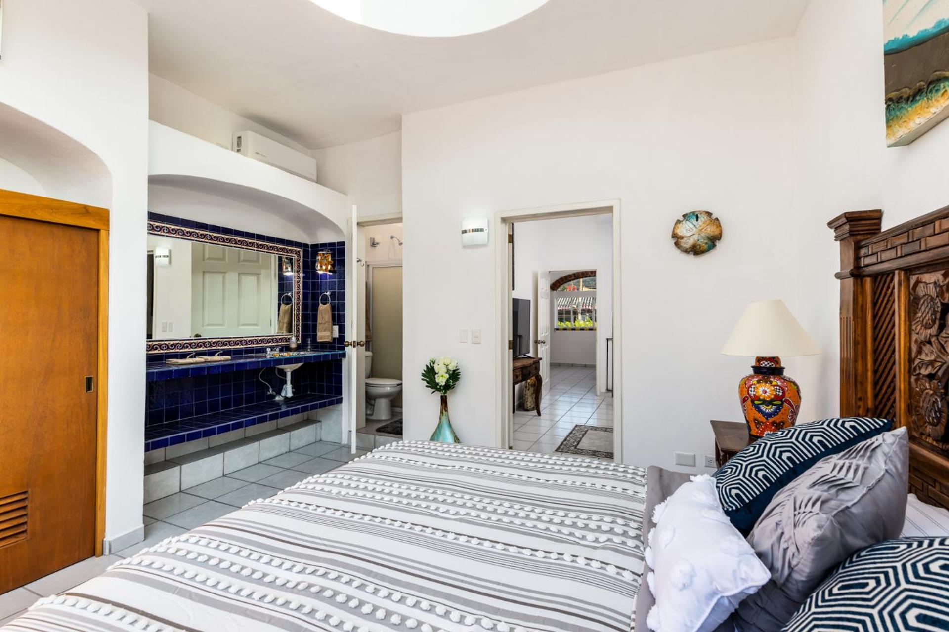 Boutique Hotel & Suites Hacienda Lord Twigg Puerto Vallarta Exterior photo