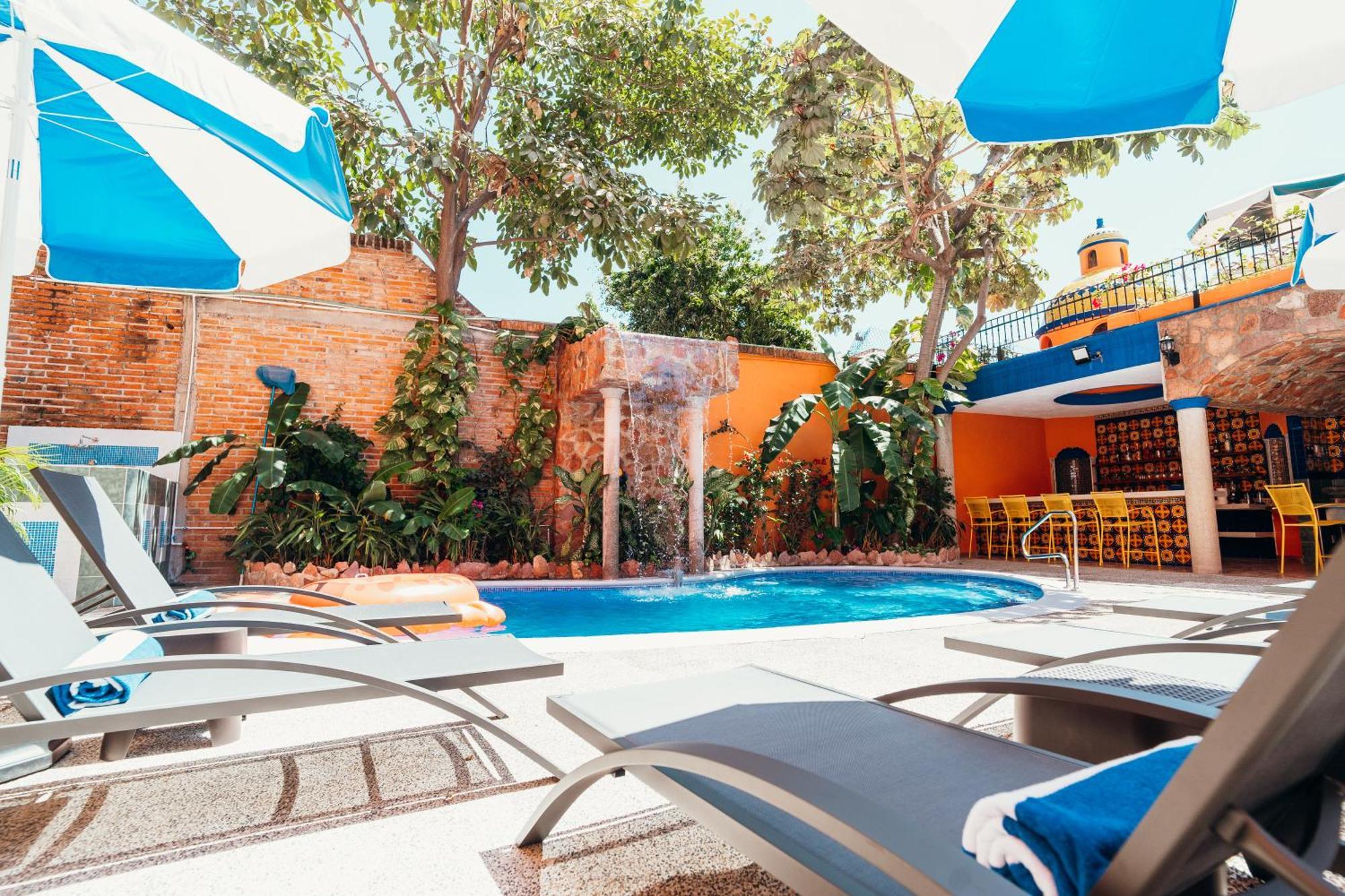Boutique Hotel & Suites Hacienda Lord Twigg Puerto Vallarta Exterior photo