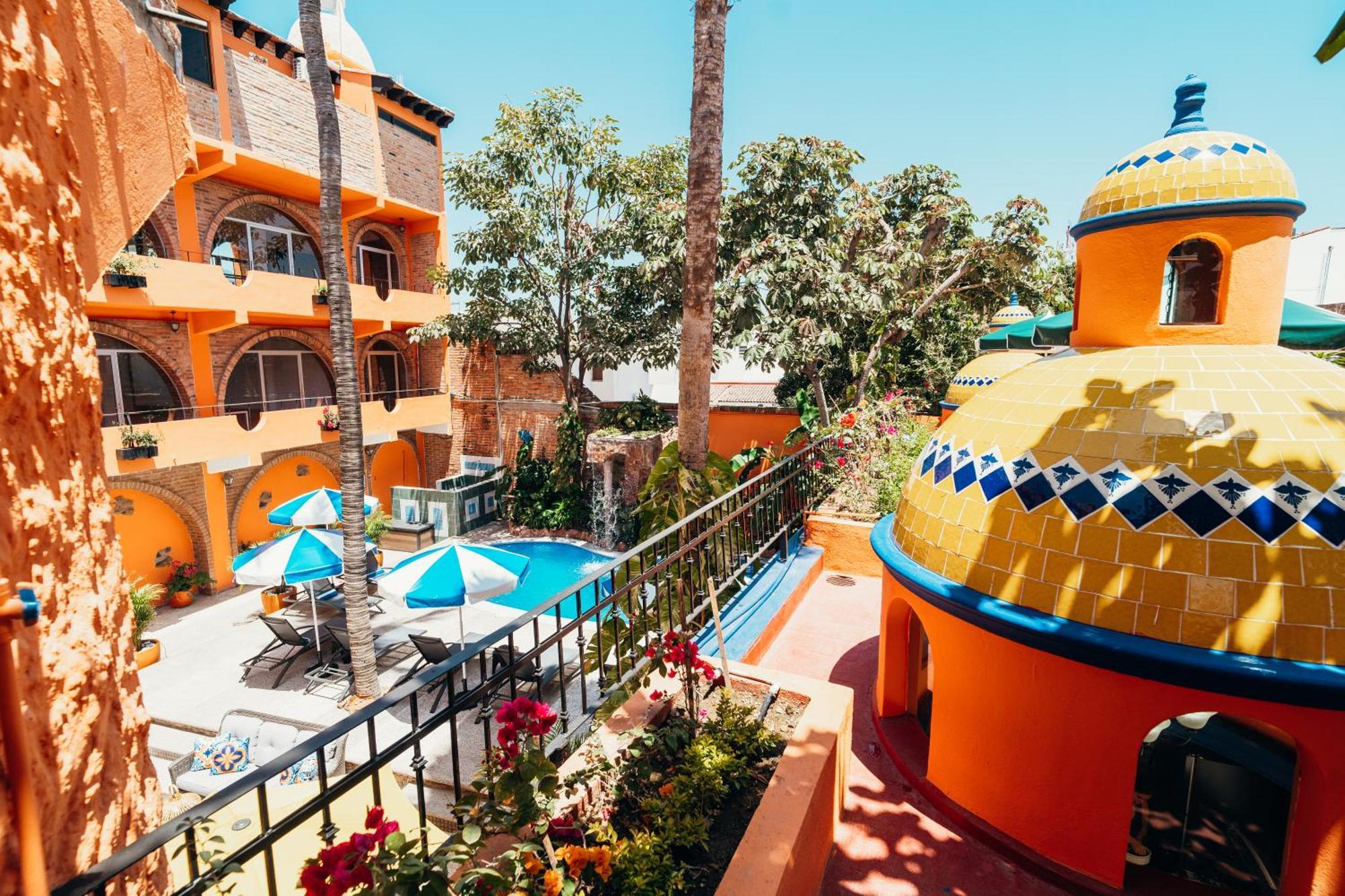Boutique Hotel & Suites Hacienda Lord Twigg Puerto Vallarta Exterior photo