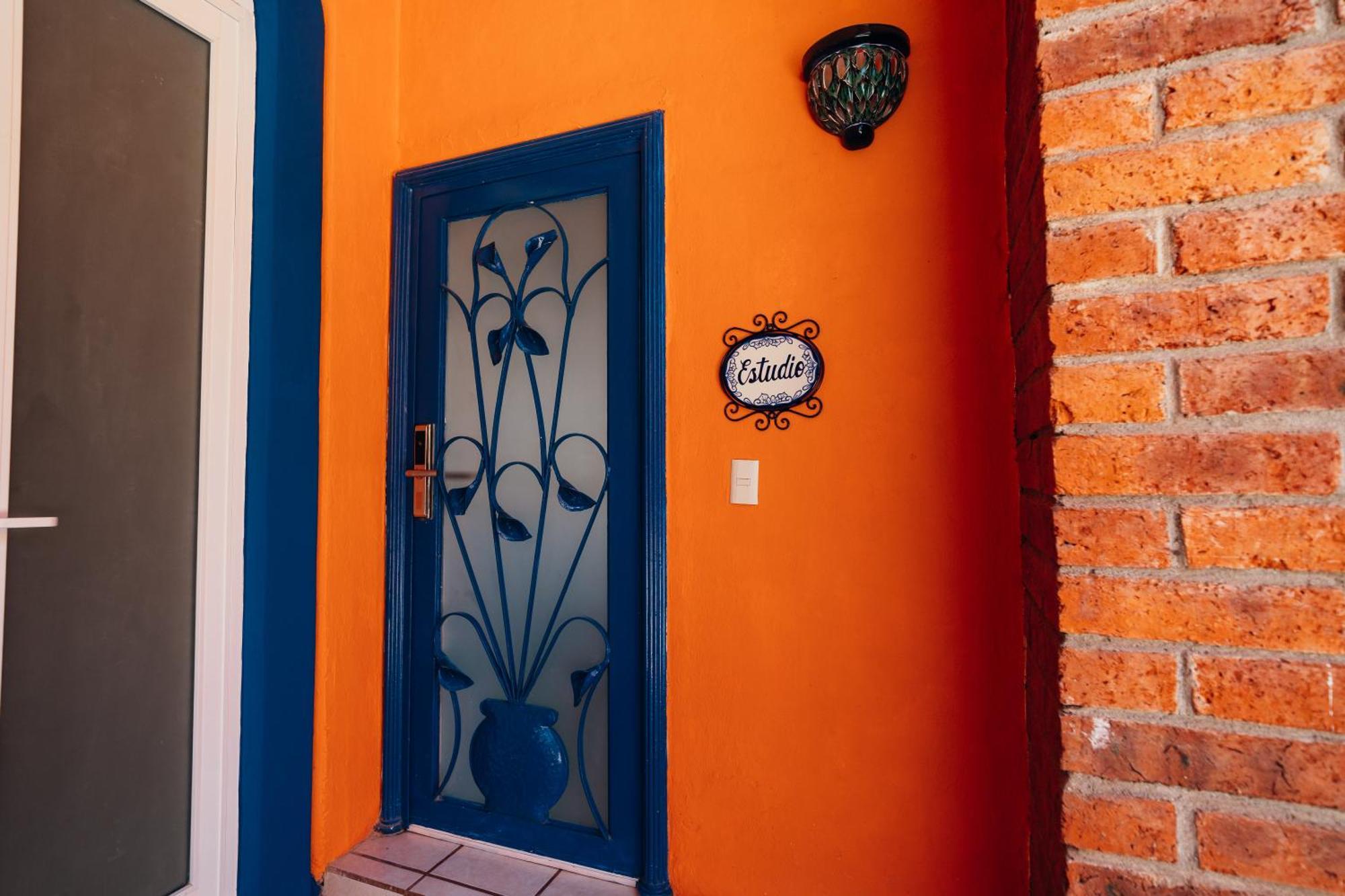 Boutique Hotel & Suites Hacienda Lord Twigg Puerto Vallarta Exterior photo