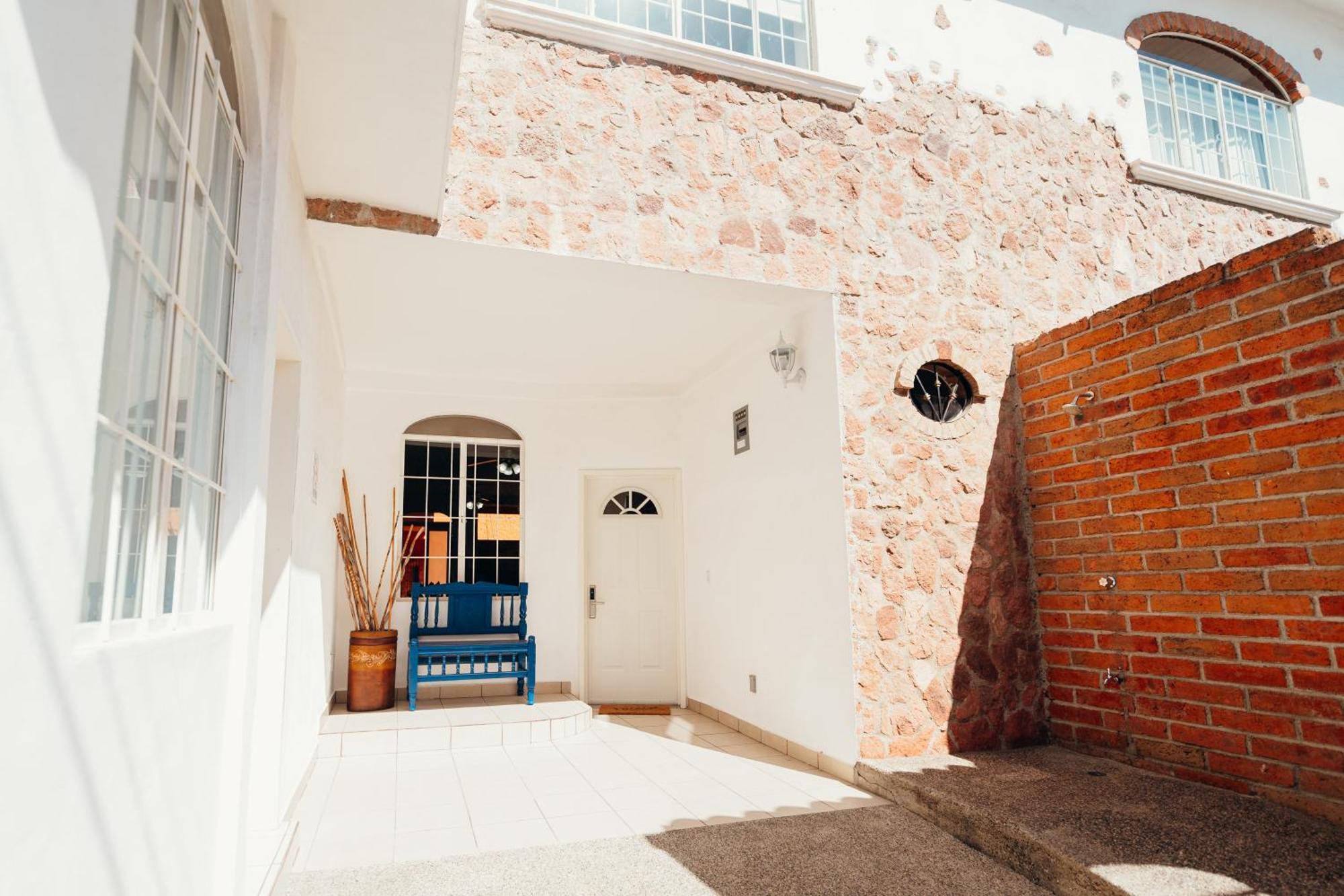 Boutique Hotel & Suites Hacienda Lord Twigg Puerto Vallarta Exterior photo